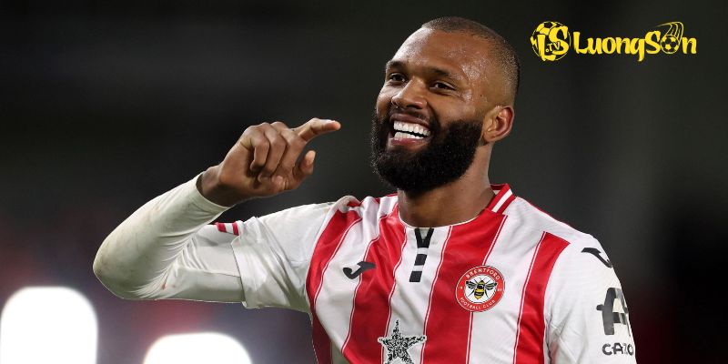 Igor Thiago lập cú đúp cho Brentford trước Newcastle